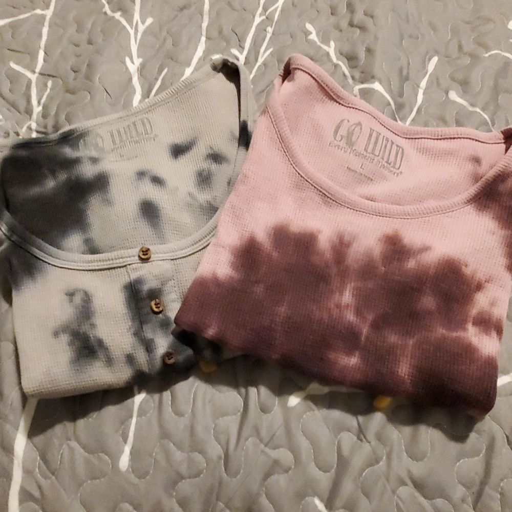 Go Wild shirts (set of 2)